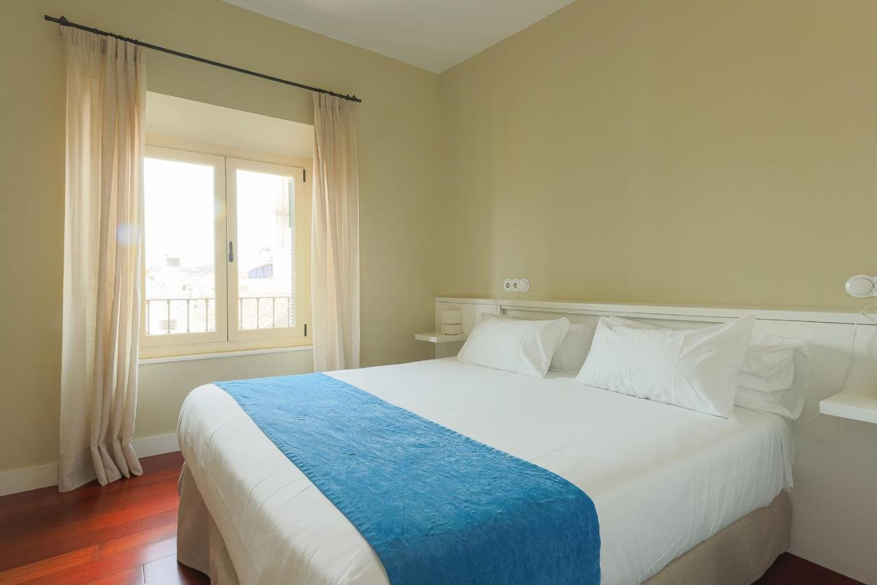 Madeinterranea Apartments Малага Экстерьер фото