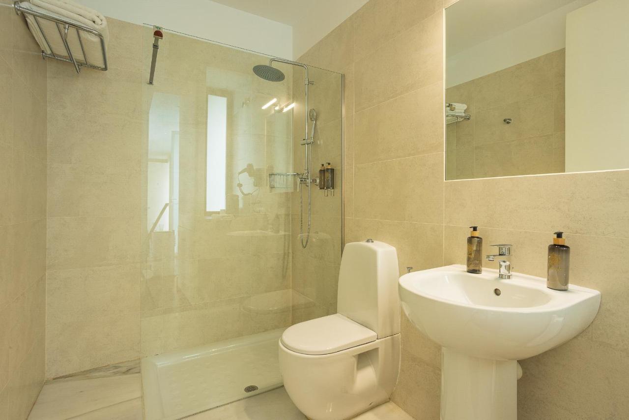 Madeinterranea Apartments Малага Экстерьер фото