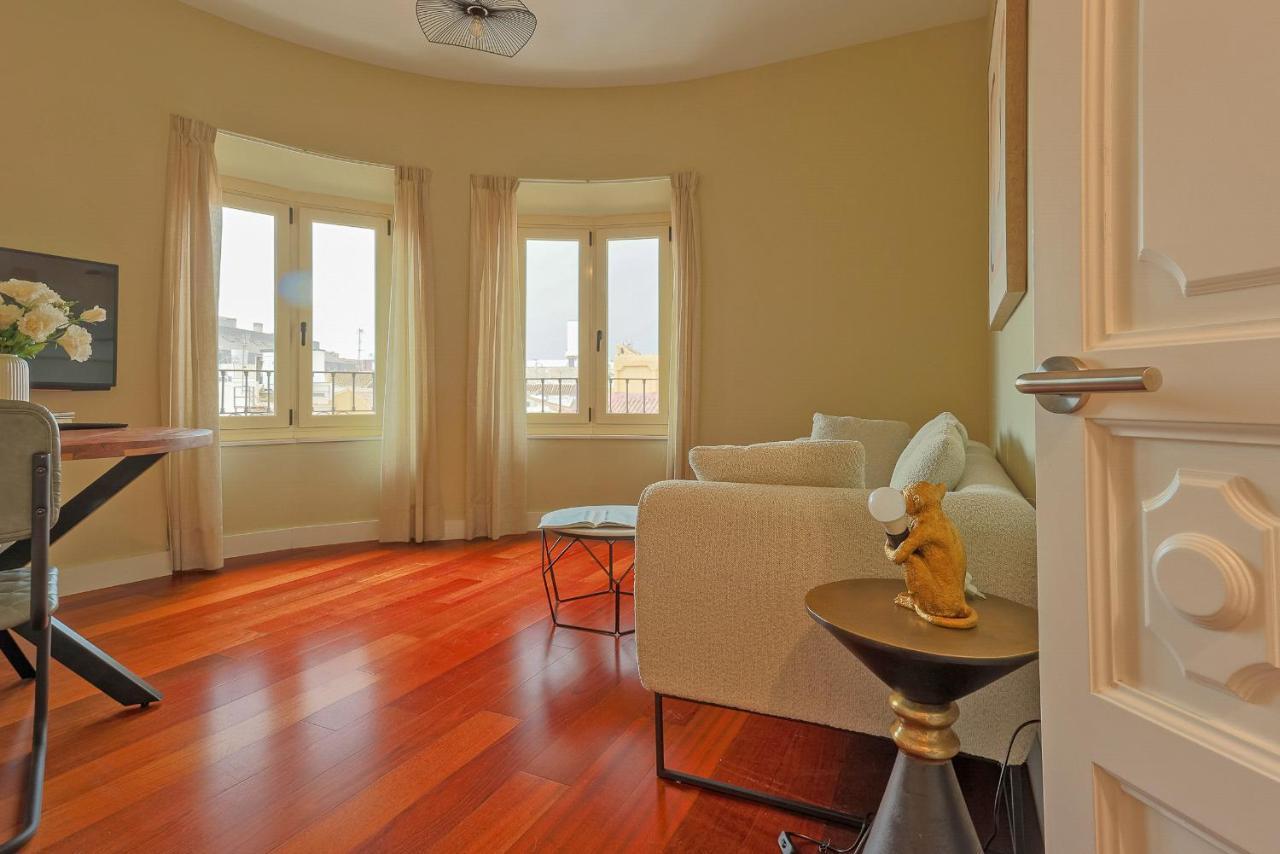 Madeinterranea Apartments Малага Экстерьер фото