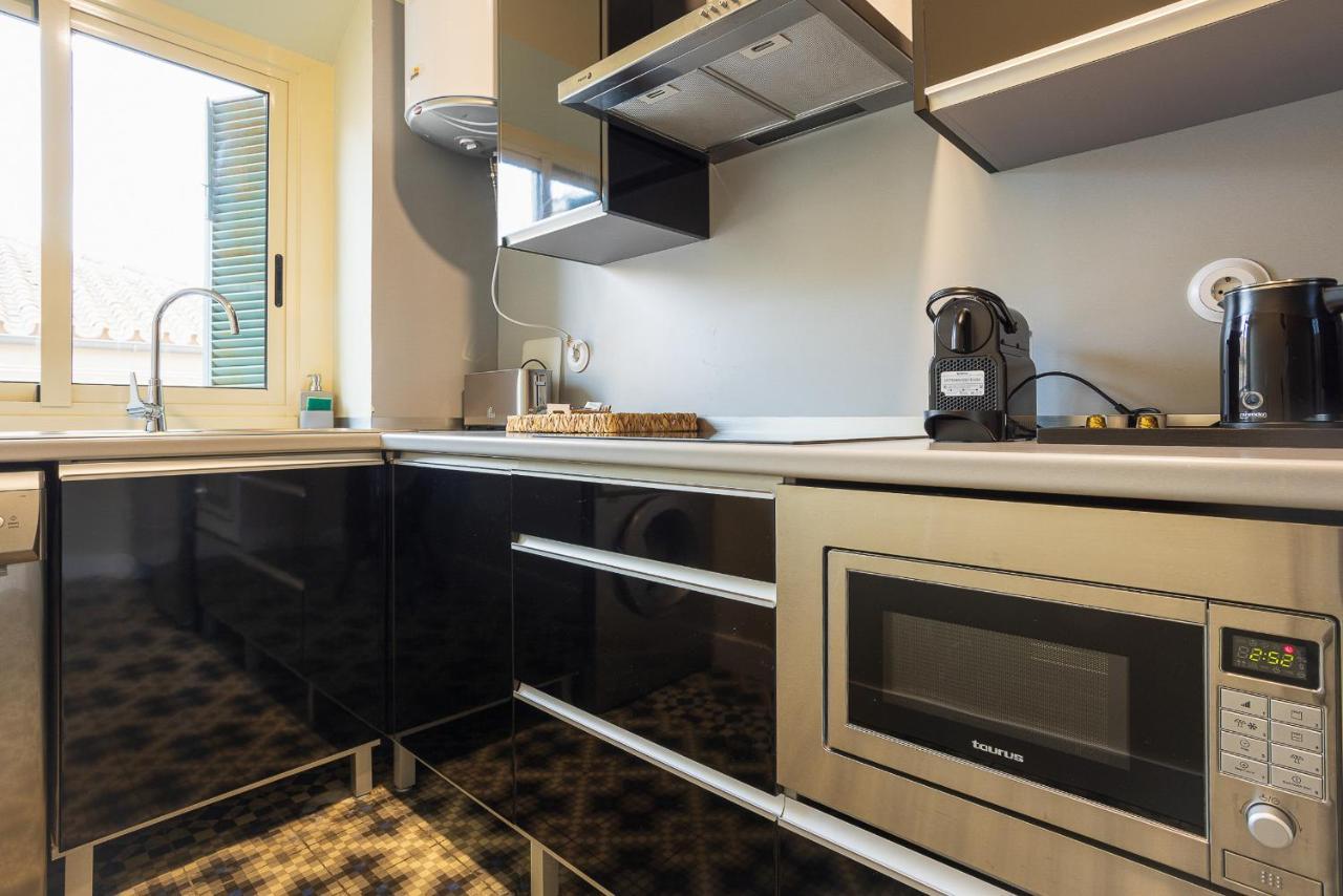 Madeinterranea Apartments Малага Экстерьер фото